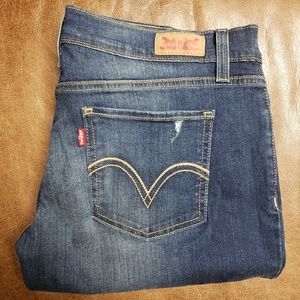Levi's straight leg distressed denim- size13